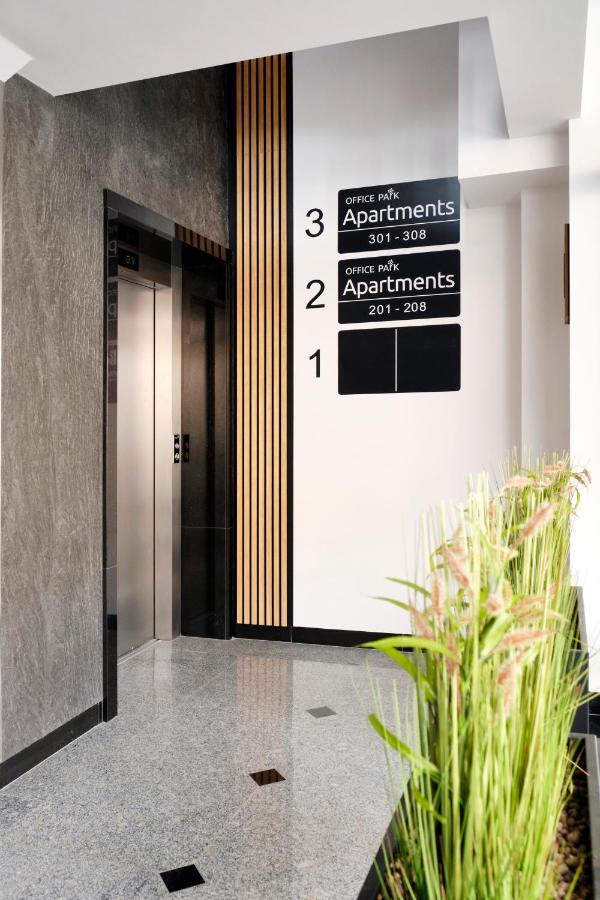 Office Park Aparthotel Stary Toruń Extérieur photo